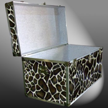 05-199 GE FAUX GIRAFFE 36 Deep Storage Trunk with Alloy Trim